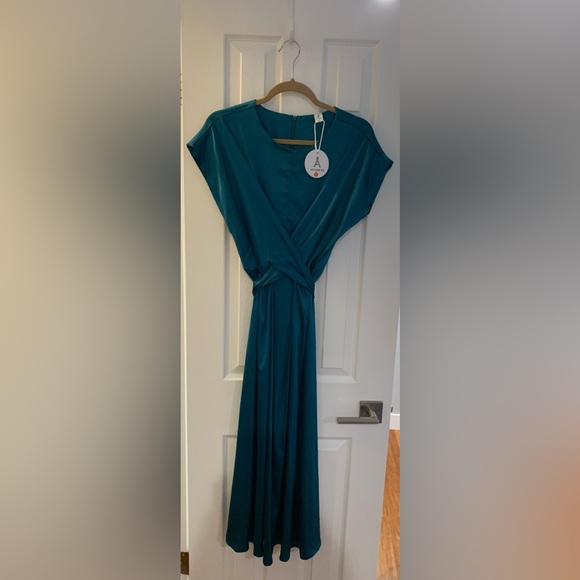 NWT Satin Midi Dress Cap Sleeve Tie Waist Elegant A-Line Flowy Dresses in Teal - Picture 6 of 7
